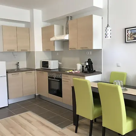 Corvin Rose Appartement Boedapest