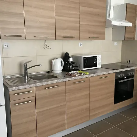 Corvin Rose * Budapest