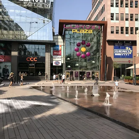 Corvin Rose Apartment *