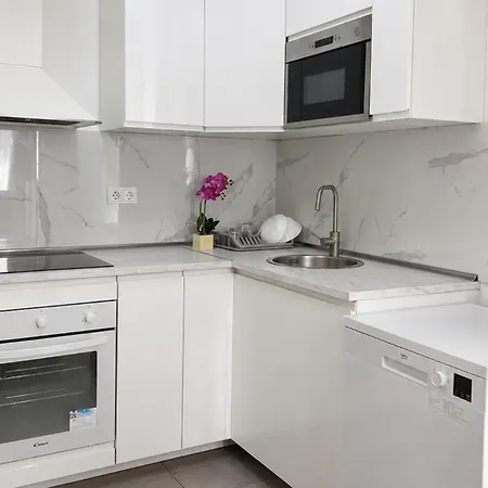 Corvin Rose Apartment *