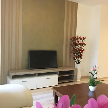 Corvin Rose דירה