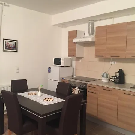 Lejlighed Corvin Rose *