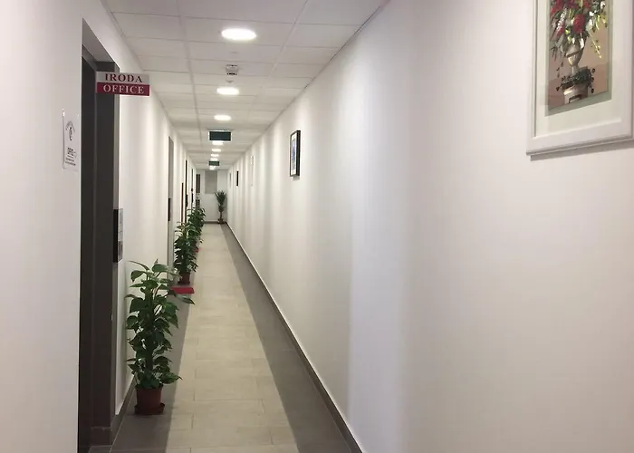 Corvin Rose Apartament *